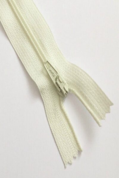 10-25cm-cream-open-ended-zip