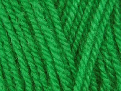 Shamrock 100% Acrylic Wool/Yarn Pricewise Double Knitting King Cole - Code (036039) 100g